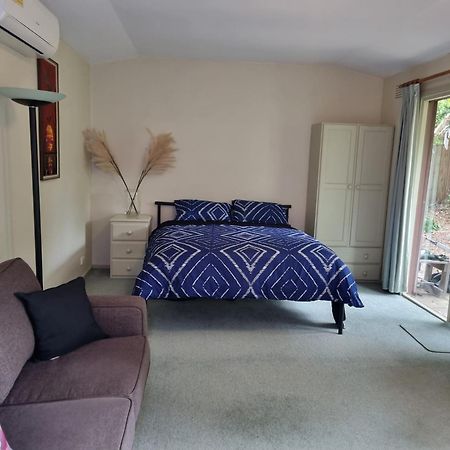 Garden Dreams Bungalow Blackburn Eksteriør bilde